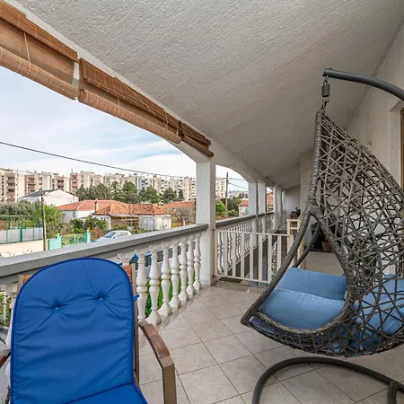 Appartement With Parking Space - 24105 Zadar
