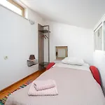 Apartman With Parking Space - 24105 *
