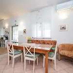 Apartman With Parking Space - 24105