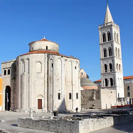 With Parking Space - 24105 Apartman *