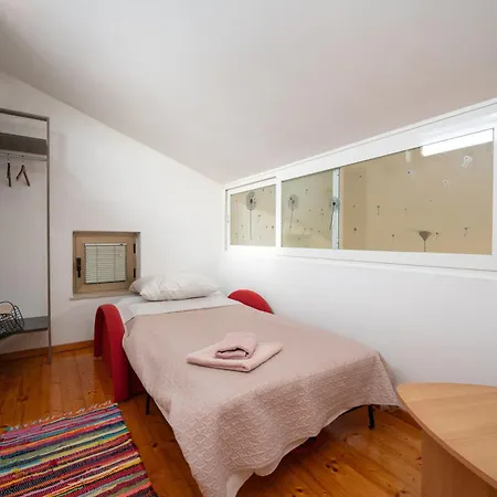 With Parking Space - 24105 Zadar