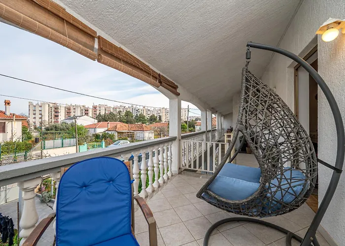 Lägenhet With Parking Space - 24105 Zadar